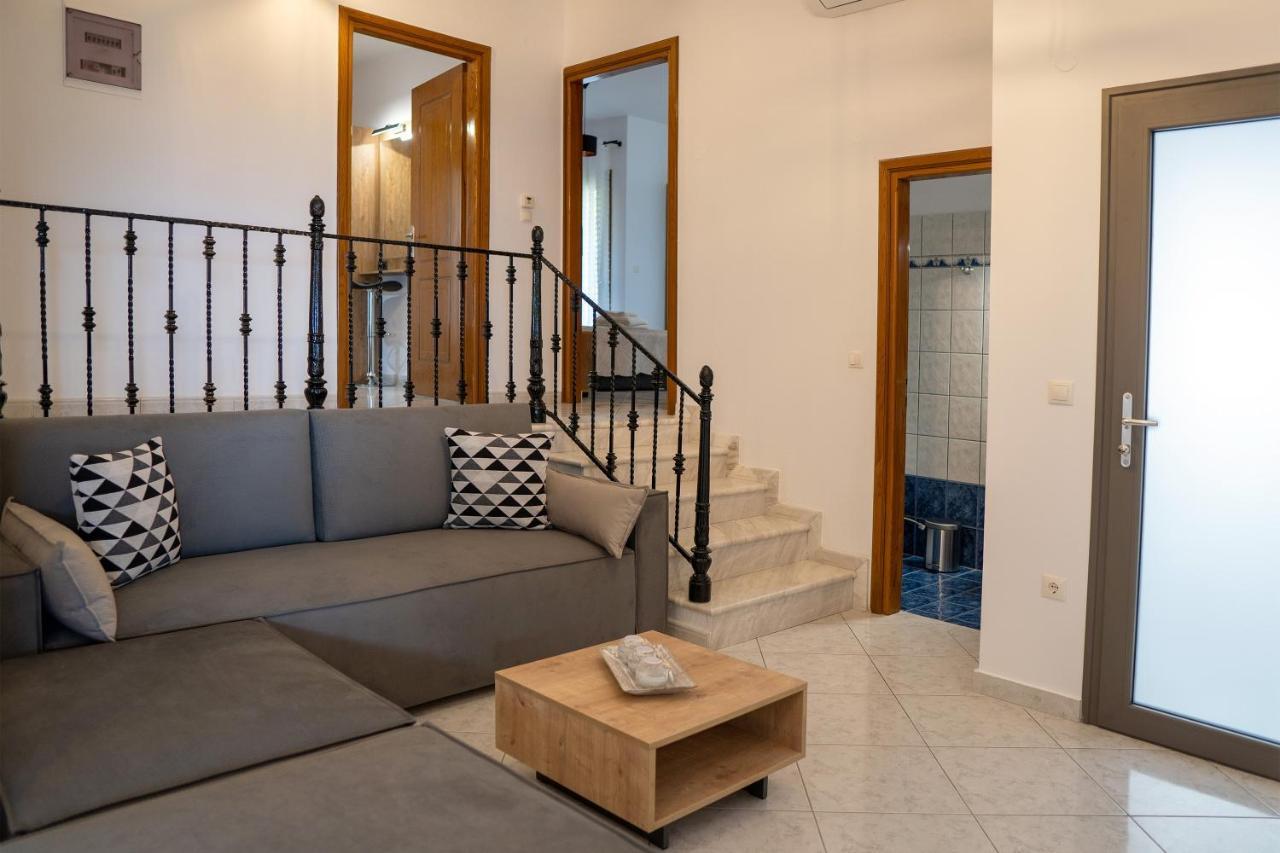 Sea View Apartment Grek Nea 4 네아 로다 외부 사진